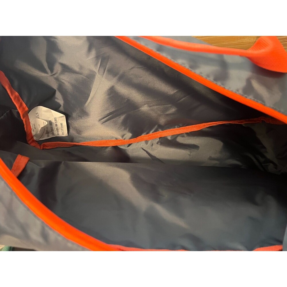 Firefly Outdoor Gear Kids Duffle Overnight Bag Aspen the Wolf Camping Sleepover - Picture 7 of 7